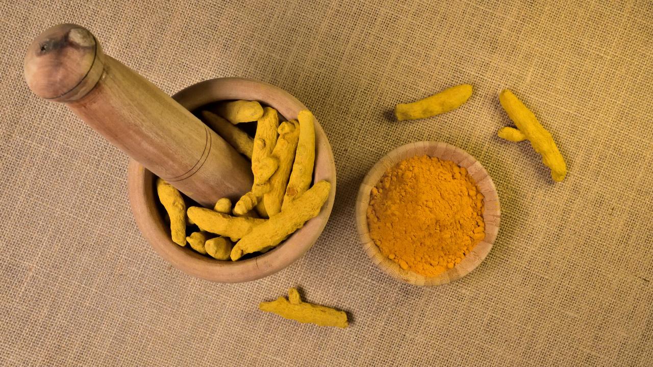 Turmeric Finger